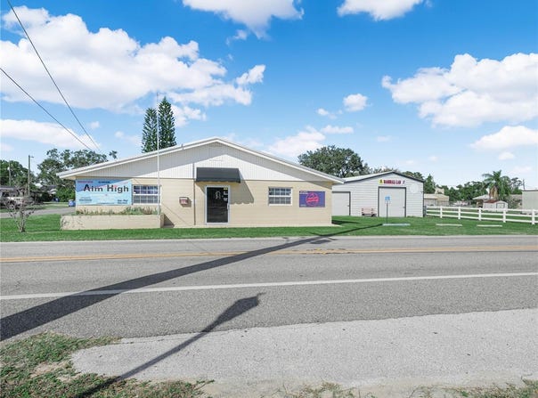109 N 3RD Street, EAGLE LAKE, FL 33839