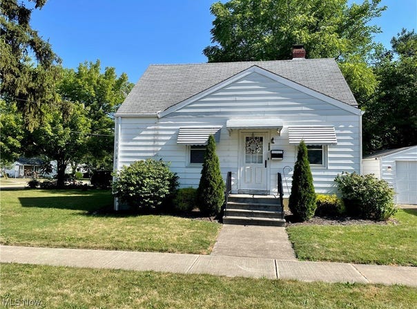 150 Jacqueline Drive, Berea, OH 44017