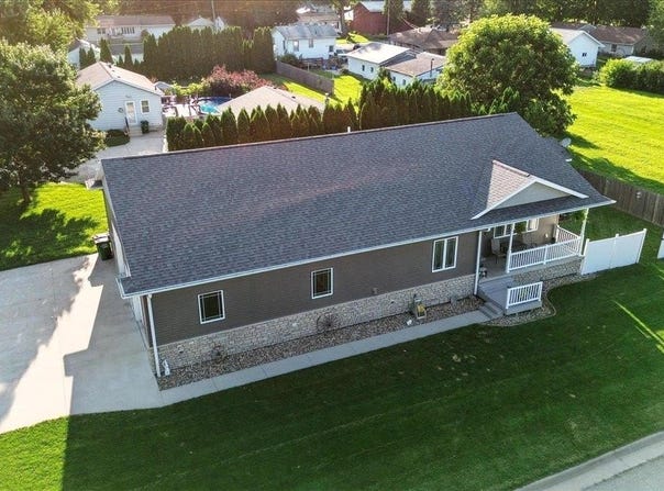 127 Doyle Avenue, Evansdale, IA 50707