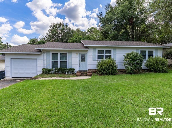 602 Gayfer Avenue, Fairhope, AL 36532