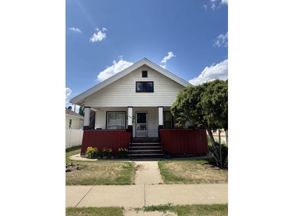 509 N Sargent Ave, Glendive, MT 59330