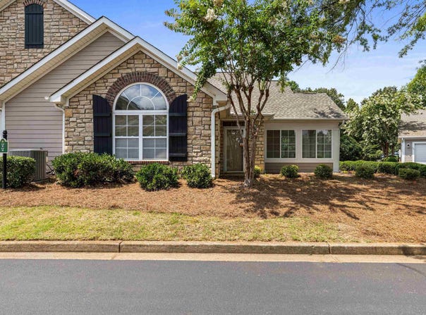 112 Ravines Lane, Spartanburg, SC 29301