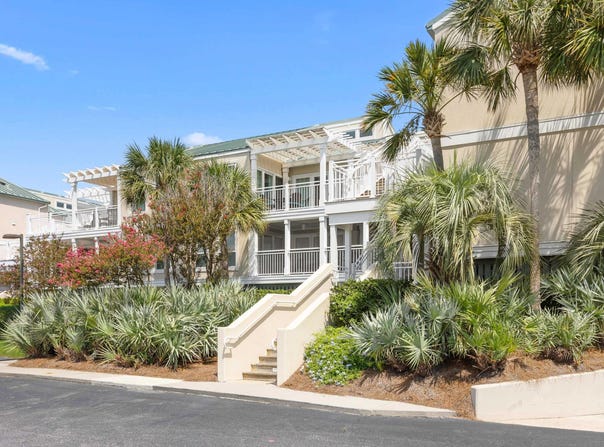 2942 Atrium Villa Drive, Johns Island, SC 29455