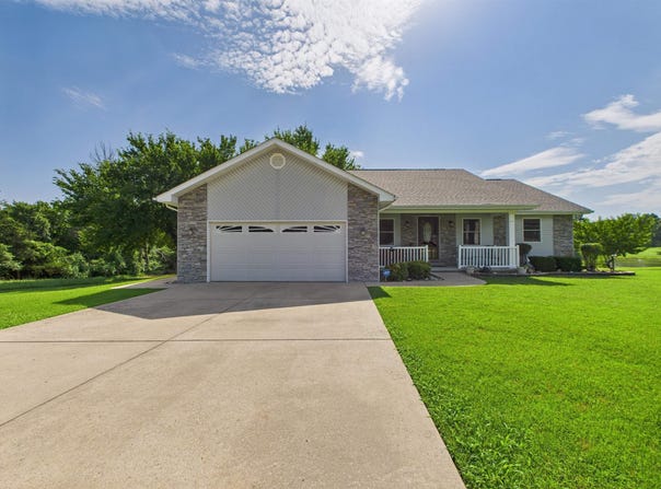 222 SPRING LAKE DRIVE, Mountain Home, AR 72653