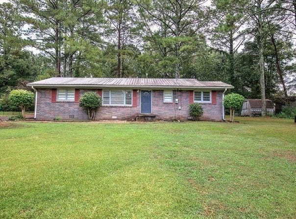 121 Sunset Drive NE, Calhoun, GA 30701