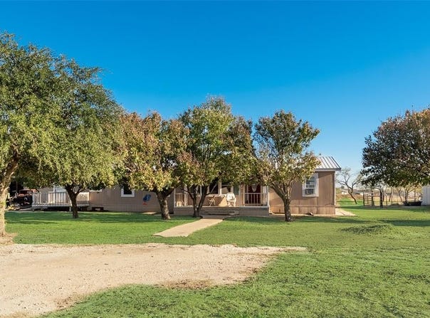 3510 Cattle Drive, Venus, TX 76084