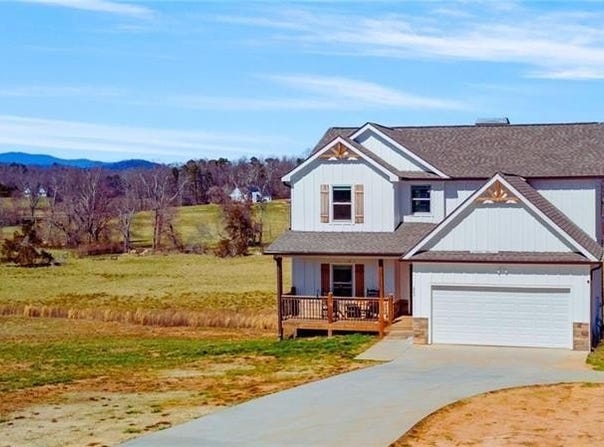 663 Wheeler, Demorest, GA 30535