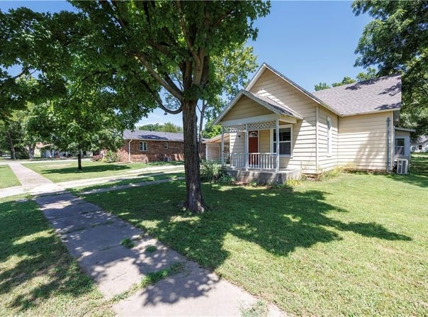 330 N 13th Street, Fredonia, KS 66736