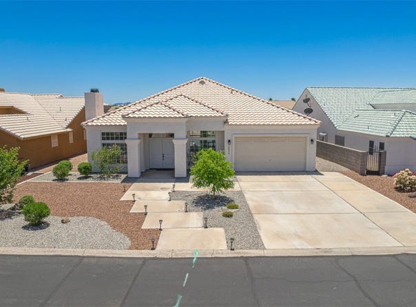 2044 E Los Lagos Drive, Fort Mohave, AZ 86426