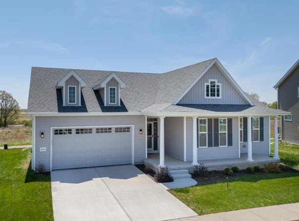6425 Tuscobia Trail, McFarland, WI 53558