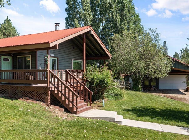 646 Packer John, Garden Valley, ID 83622