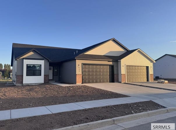 465 E River Ln, Idaho Falls, ID 83402