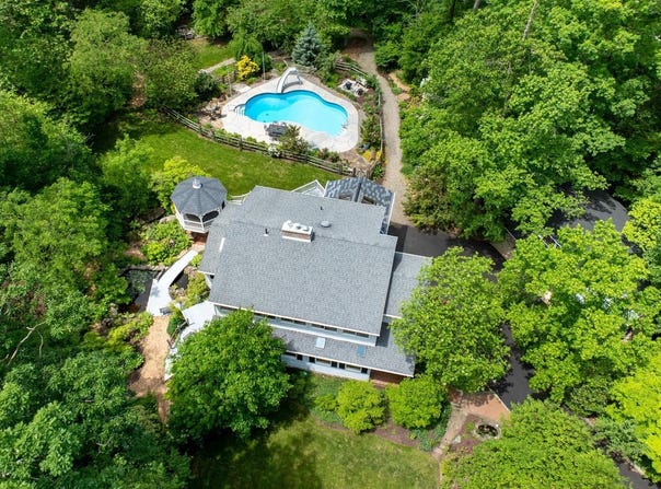 3216 ROCKHILL RD, PERKIOMENVILLE, PA 18074