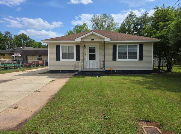714 Clinton Street E, Jackson, AL 36545