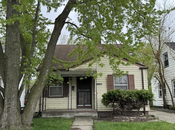 16044 Fairmount Drive, Detroit, MI 48205