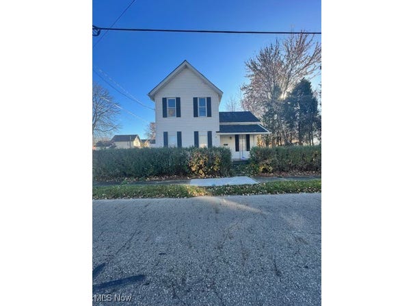 316 Young Avenue NE, Canton, OH 44704
