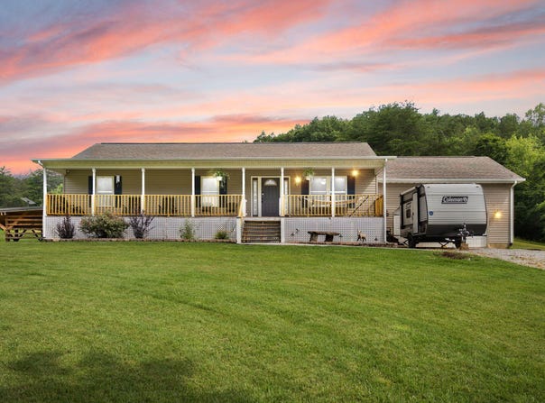 769 J B Buttrey Road, London, KY 40741