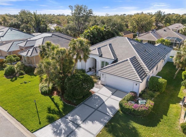 826 OAK BRIAR LANE, OSPREY, FL 34229