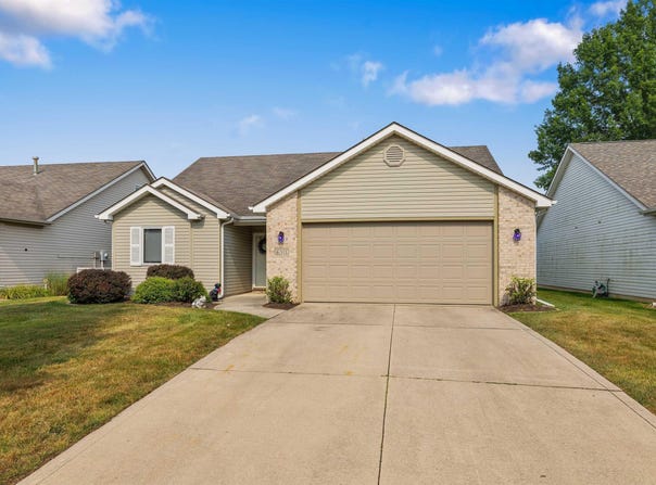 6911 Creekwood Trail, Fort Wayne, IN 46835-4904