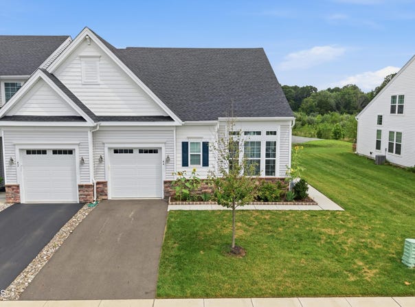 44 Aqueduct Boulevard, New Egypt, NJ 08533