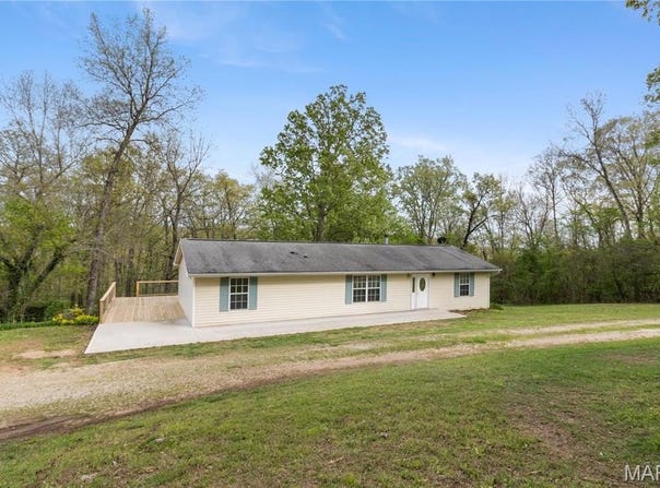 14276 State Route 21, De Soto, MO 63020
