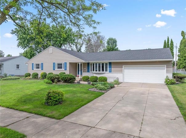 2100 10th Street SW, Austin, MN 55912