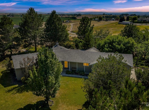 1925 Glenway Ave, Fruitland, ID 83619