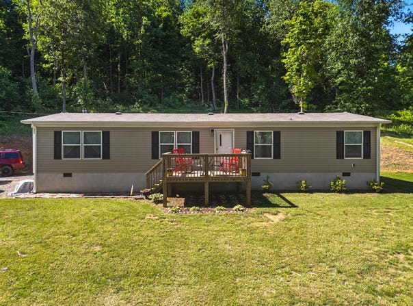 7812 Stagecoach Road, Whitesburg, TN 37891