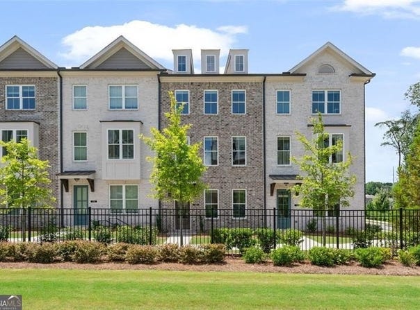 102 BRACKLEY, Cumming, GA 30040