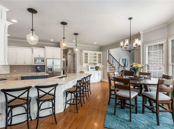 5173 Brendlynn Drive, Suwanee, GA 30024