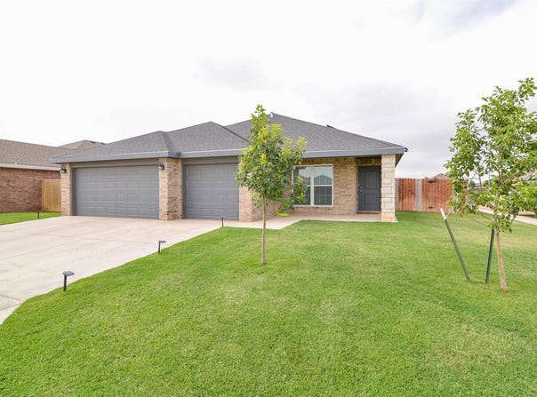 8805 17th Street, Lubbock, TX 79416