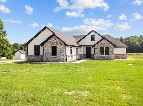 105 CR 9151, Nacogdoches, TX 75964