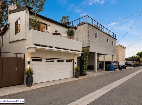 535 Venice Way, Venice, CA 90291