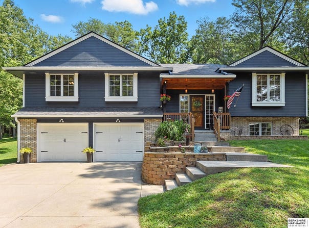 55205 Forrester Valley Lane, Glenwood, IA 51534
