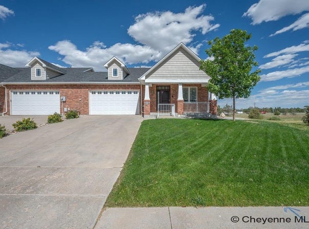 401 STERLING DR, Cheyenne, WY 82009
