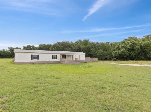 119 Kalinga Drive, Weatherford, TX 76085