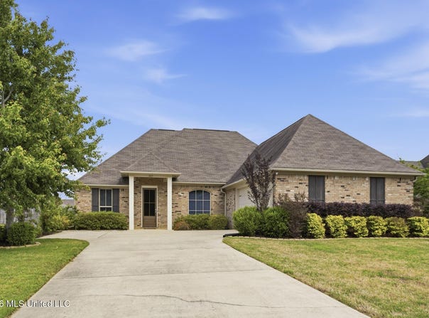 223 Falls Crossing, Madison, MS 39110