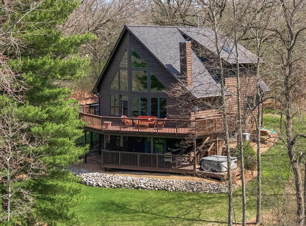 6635 Deerpath Rd, Lake Geneva, WI 53147