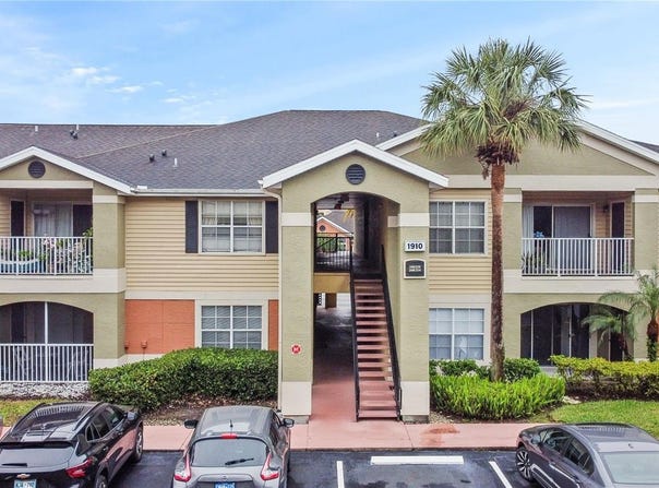 1910 SUMMER CLUB DRIVE, OVIEDO, FL 32765