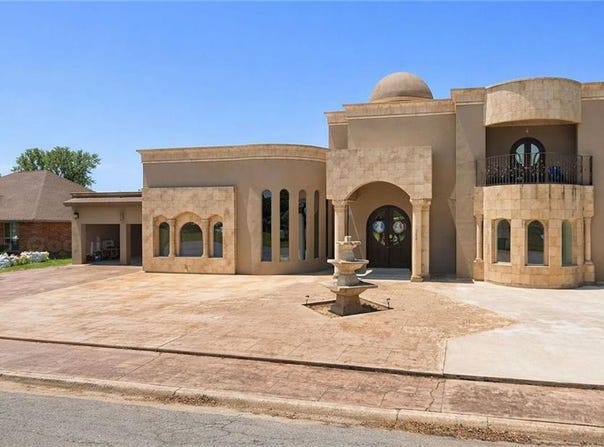 302 S 9th Street, Hidalgo, TX 78557
