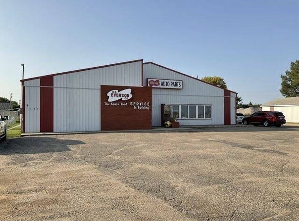 703 1st St. NW, Rugby, ND 58368