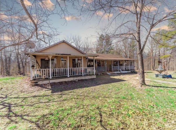 3645 County Road 228, Couch, MO 65690