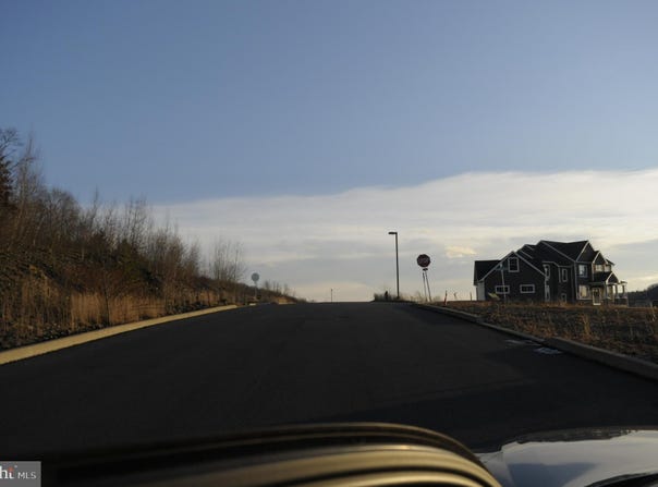 ELMWOOD lot: 30, SAINT CLAIR, PA 17970