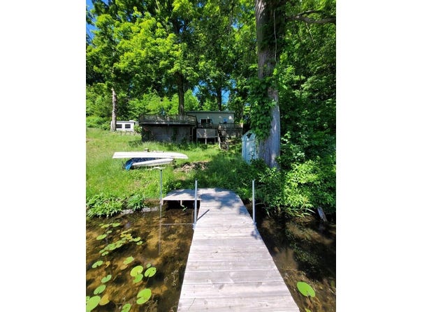 2681 Geneva Lake Drive S, Shelbyville, MI 49344