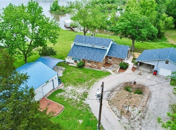28572 Ochre Street, Warsaw, MO 65355