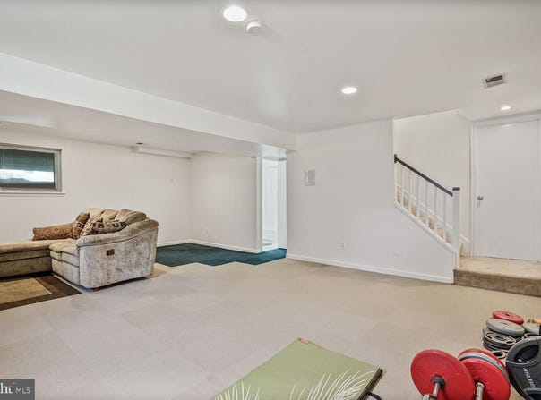7966 ARDEN COURT, DUNN LORING, VA 22027