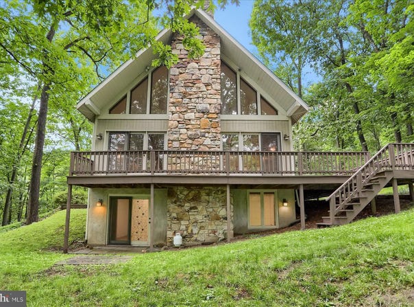16 MARCH CIRCLE, WINFIELD, PA 17889