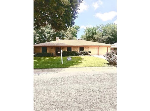3309 Jamestown Drive, Forest Hill, TX 76140