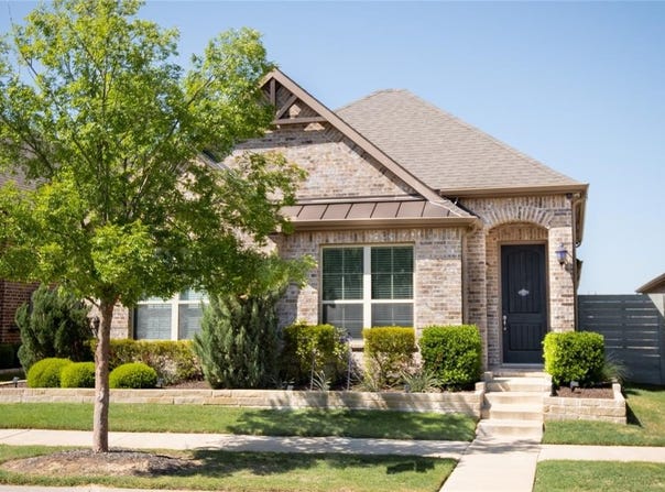 920 10th Street, Argyle, TX 76226