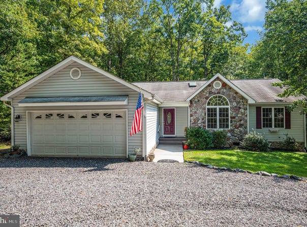 220 CREEKSIDE Drive, LOCUST GROVE, VA 22508